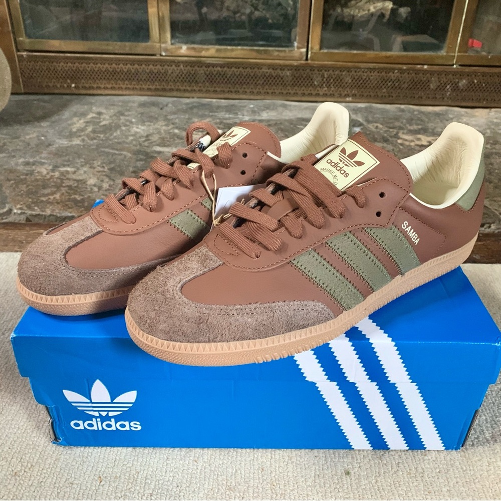 NWT Adidas Samba sneakers
